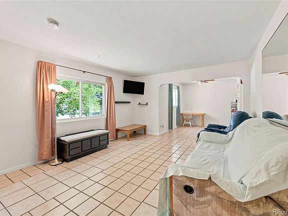 5th image of 1070 Elm Place