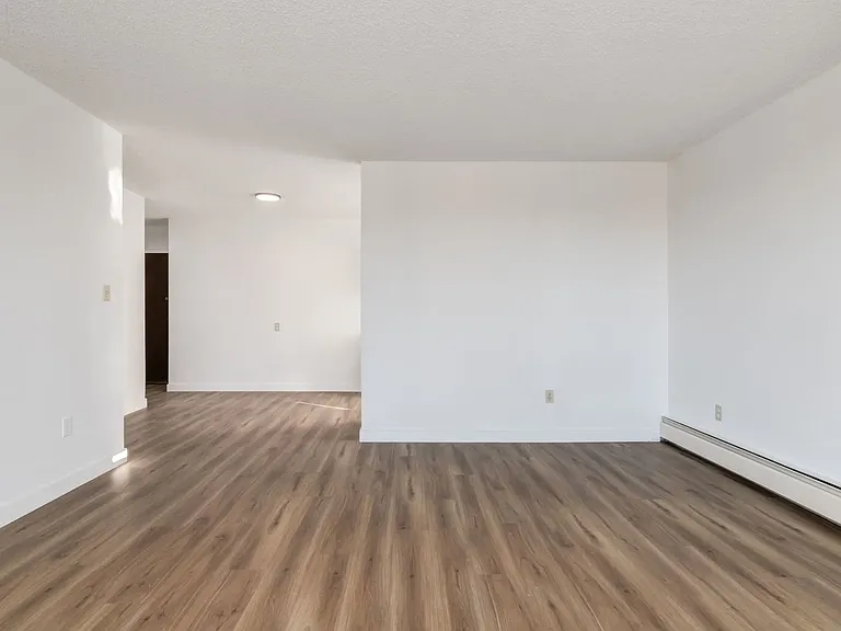 505 56th Ave SW #215 — Photo 10