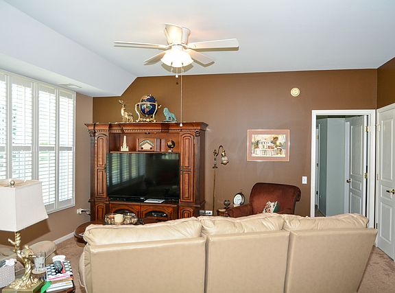 5th image of 13982 Palisades Ave