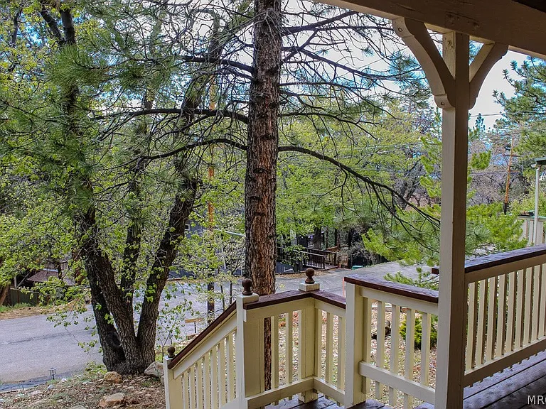 684 Butte Ave — Photo 37