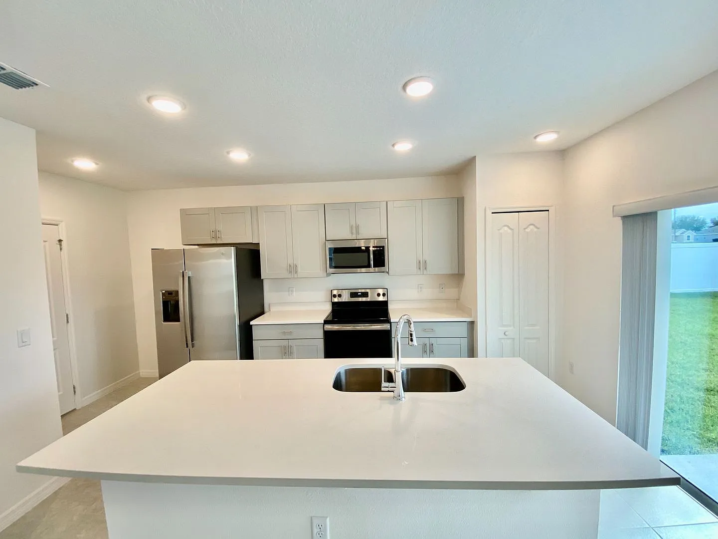 Beautiful Home for rent in Poinciana - 4 bed 2.5 bath plus large bonus room — Photo 4