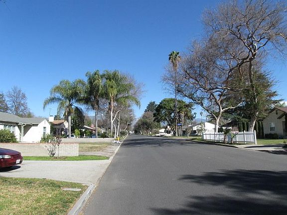 2nd image of 1729 Berkeley Ave
