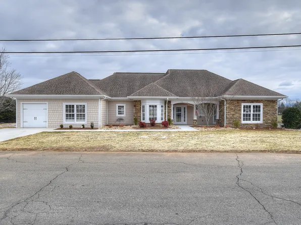 209 University Pkwy, Johnson City, TN