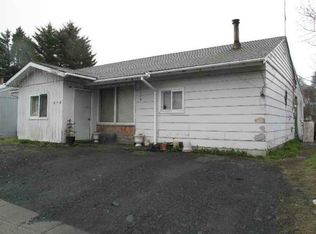 614 Hemlock St, Kodiak, AK 99615