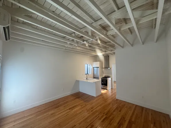 3102 London St #3110, Los Angeles, CA 90026