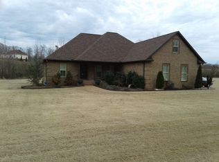 480 Ridgewood Dr, Henderson, TN 38340