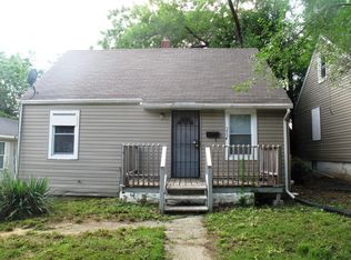 5754 College Ave, Kansas City, MO 64130