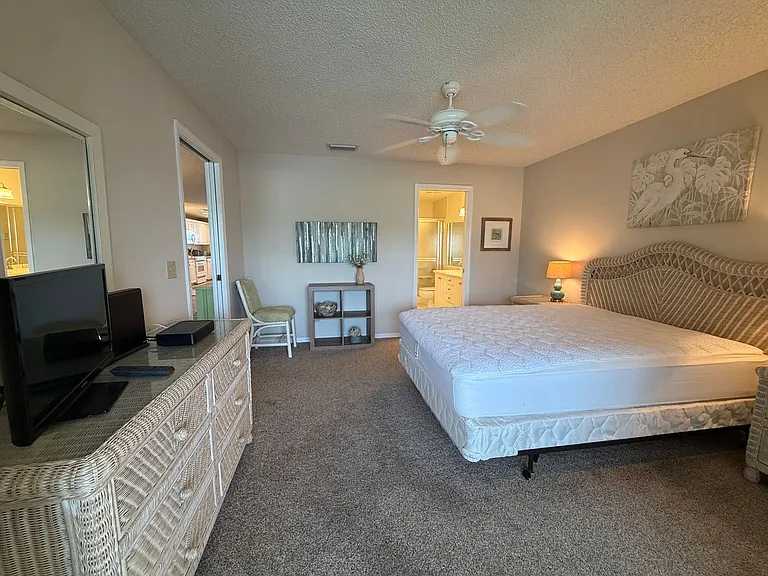 675 W Lake Jasmine Cir — Photo 14