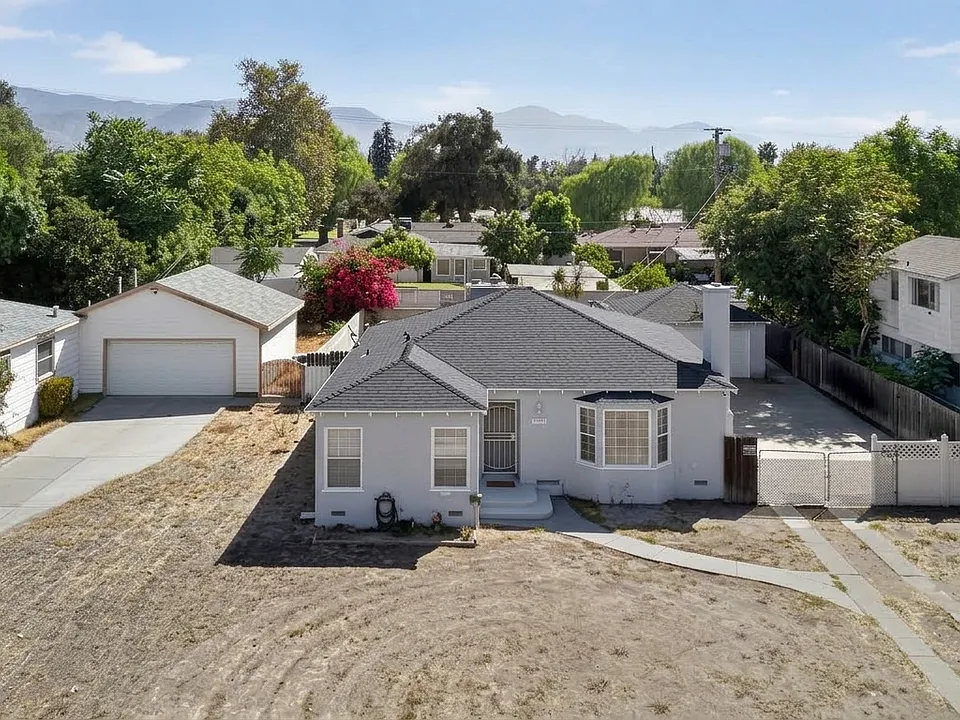 2777 Serrano Rd