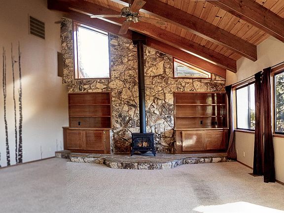 3rd image of 1485 Plateau Cir