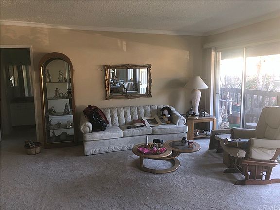 5th image of 302 S Miraleste Dr Unit 15