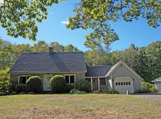 33 Rattle Hill Rd, Southampton, MA 01073