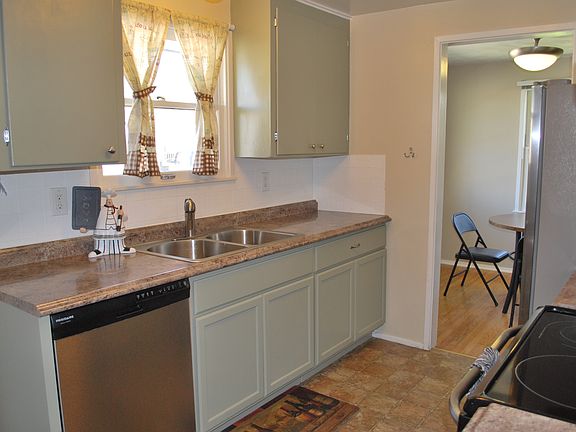 3rd image of 4128 W Northwest Blvd