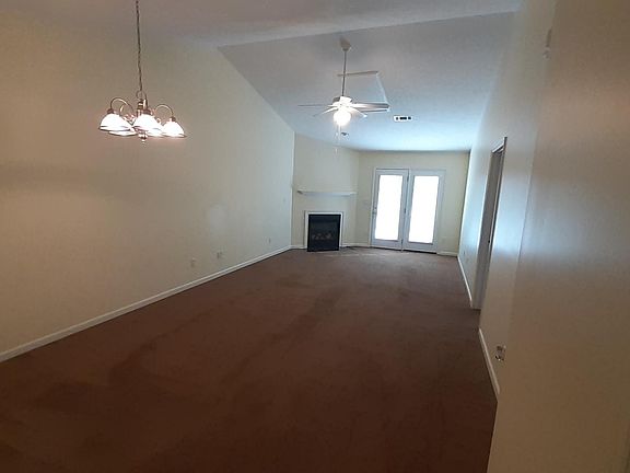 3rd image of 96 Leigh Place Dr