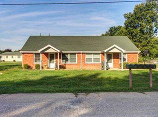 730 S High St, Paxton, IL 60957