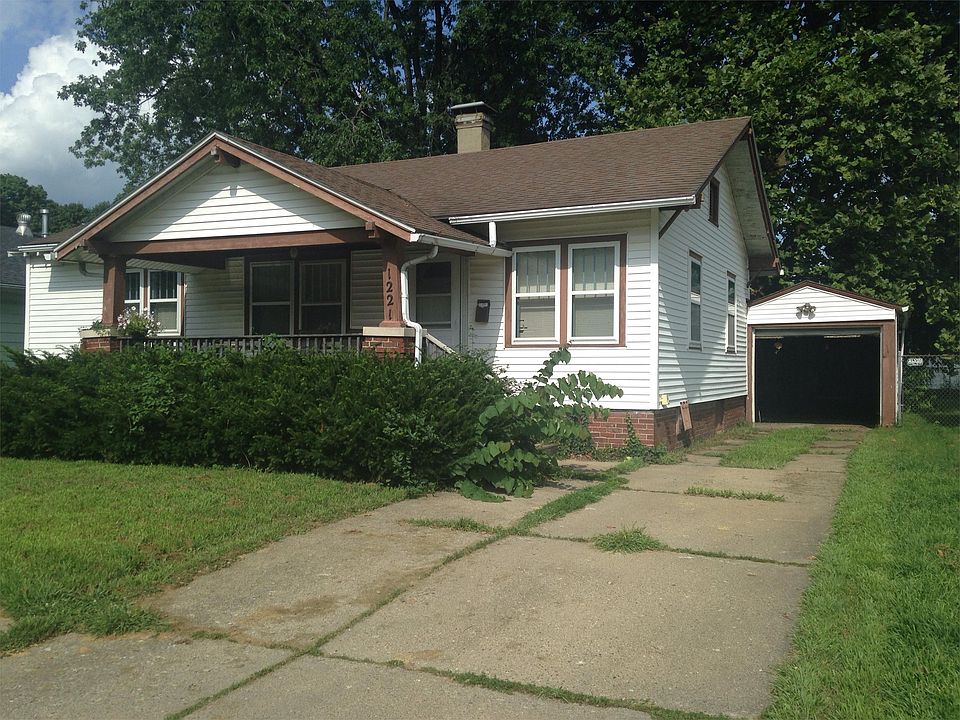 2nd image of 1221 Harmon St