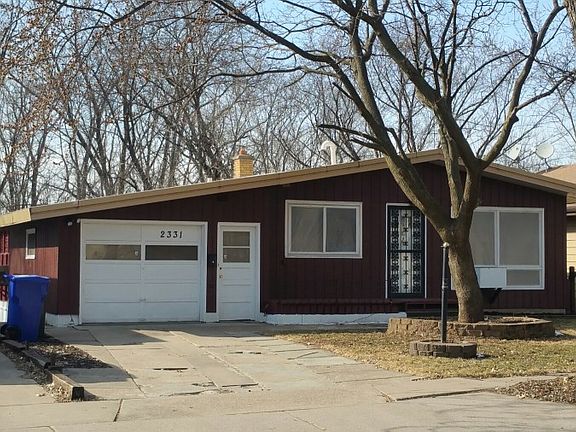 3rd image of 2331 Nokomis Ave