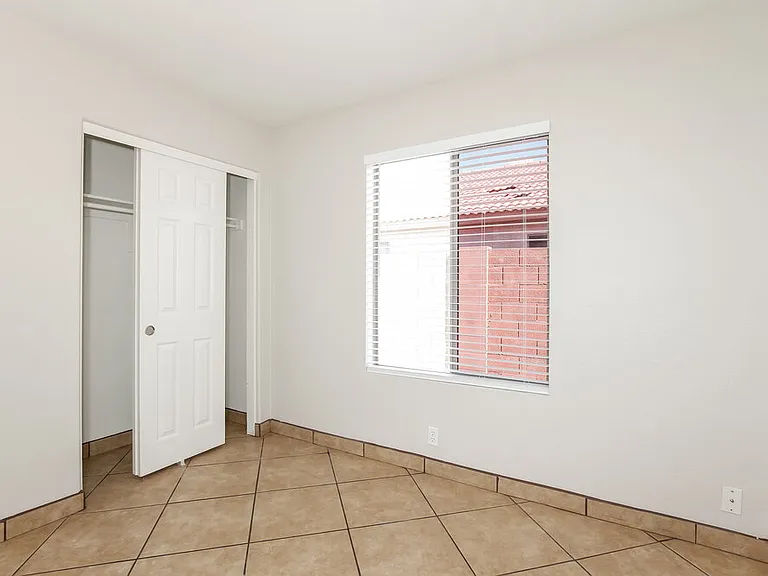 9247 W Ironwood Dr — Photo 12