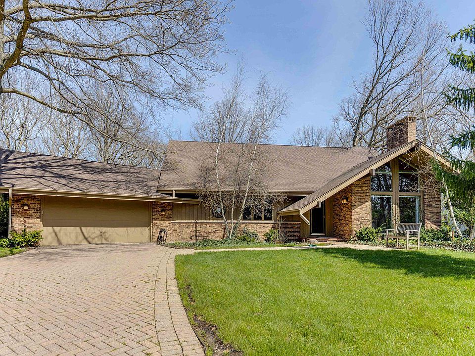 1st image of 63 Elmwood Ln