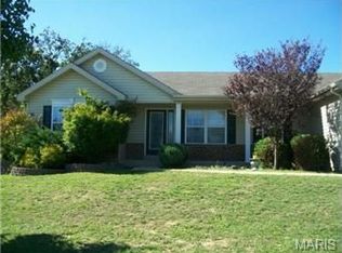 101 Briarwood Dr, Moscow Mills, MO 63362