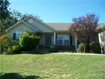 101 Briarwood Dr, Moscow Mills, MO, 63362