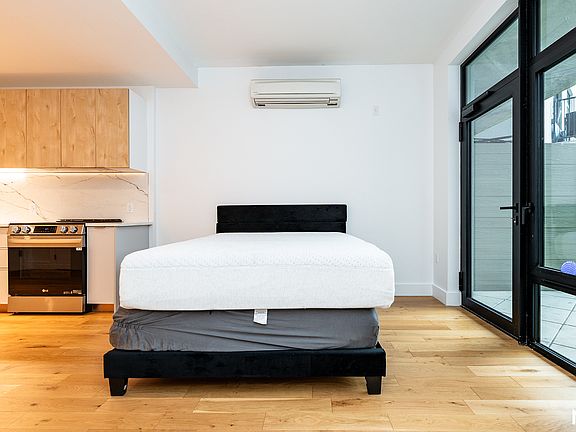 2nd image of 597 Grand St #311