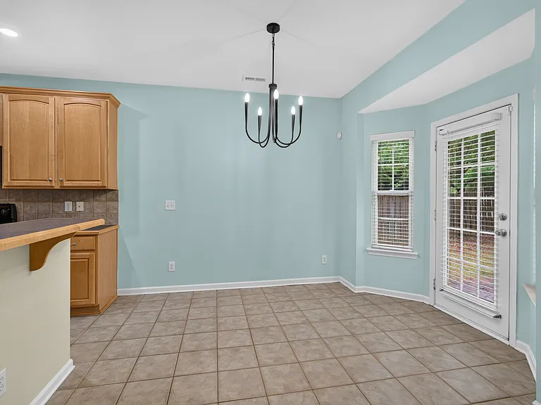 17222 Westmill Ln — Photo 24