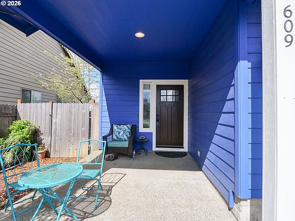 2nd image of 609 NE Megan Dr