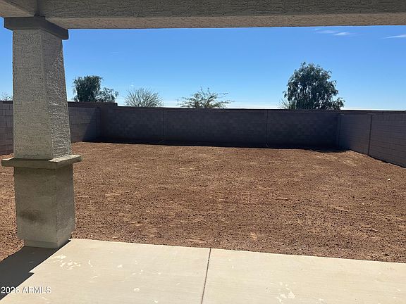 3rd image of 801 W Sparrow Drive