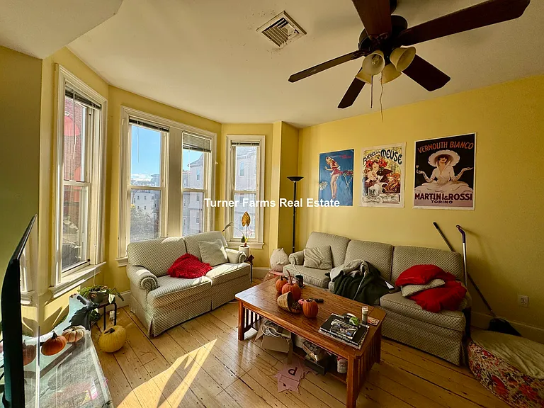 731 Parker St #5 — Photo 6