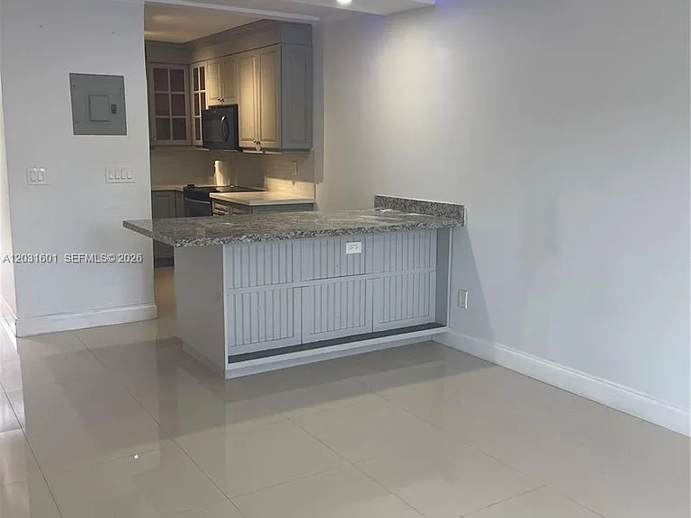 7505 SW 82nd St #212 — Photo 17