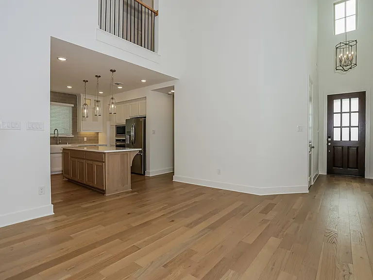 2852 Holland Ct — Photo 4