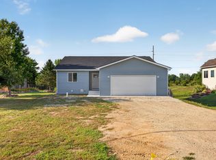 14869 Hilltop Dr, Cement City, MI 49233
