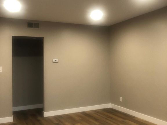 Canned lighted Living room