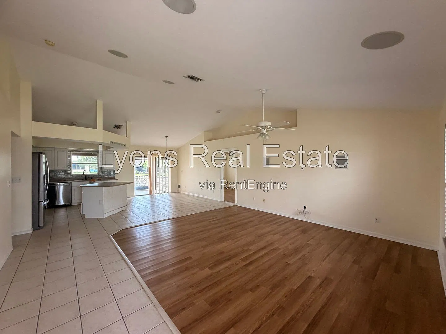 4 bed, 2.0 bath, 1712 sqft, $1,850 — Photo 3