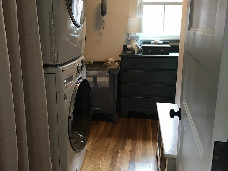 30 Moore St #1 — Photo 8