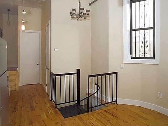 2nd image of 257 Cooper St APT 1B