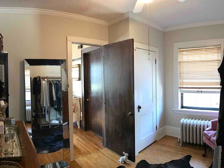 4053 Columbus Ave #2 — Photo 10