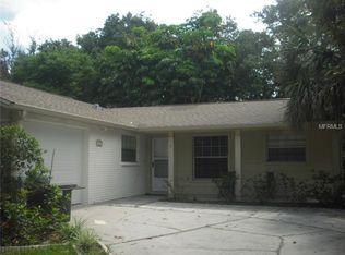1121 Elmendorf Trce, Tarpon Springs, FL 34689