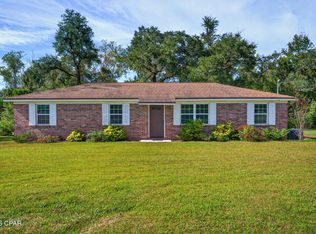 2477 Fillmore Dr, Marianna, FL 32448