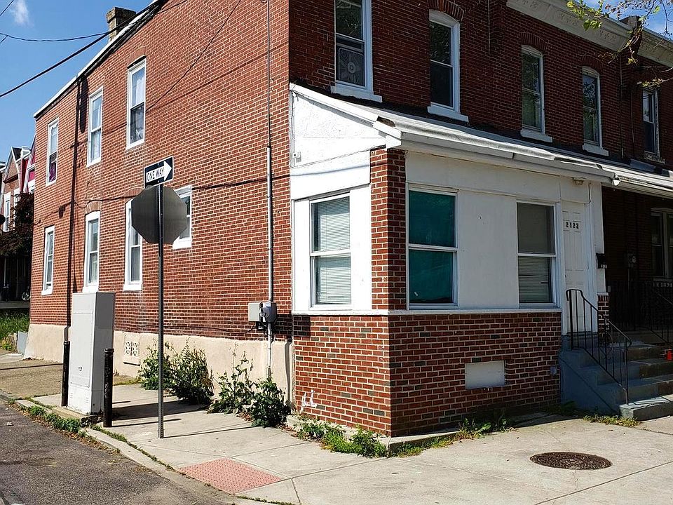 1st image of 2122 W Spencer St
