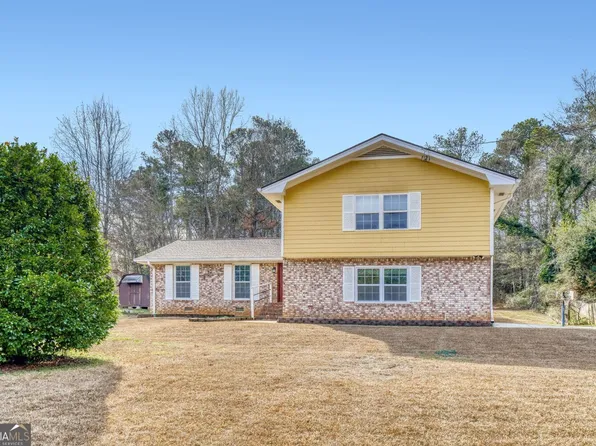 2201 Colonial Oak Way, Stone Mountain, GA 30087