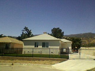 1st image of 292 E 44th St