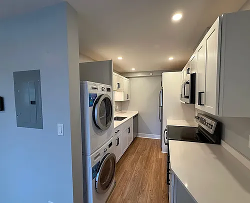 132 Sherman St Photo 1