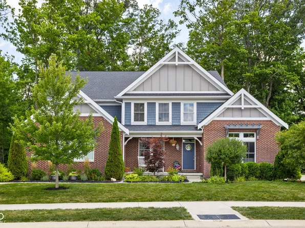 6504 W May Apple Dr, McCordsville, IN 46055