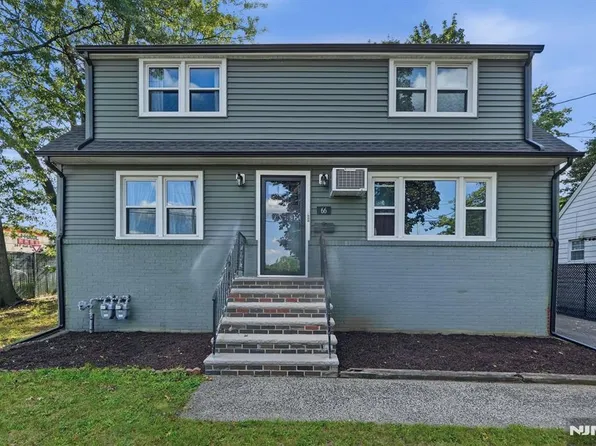 66 Ray St, Elmwood Park, NJ 07407