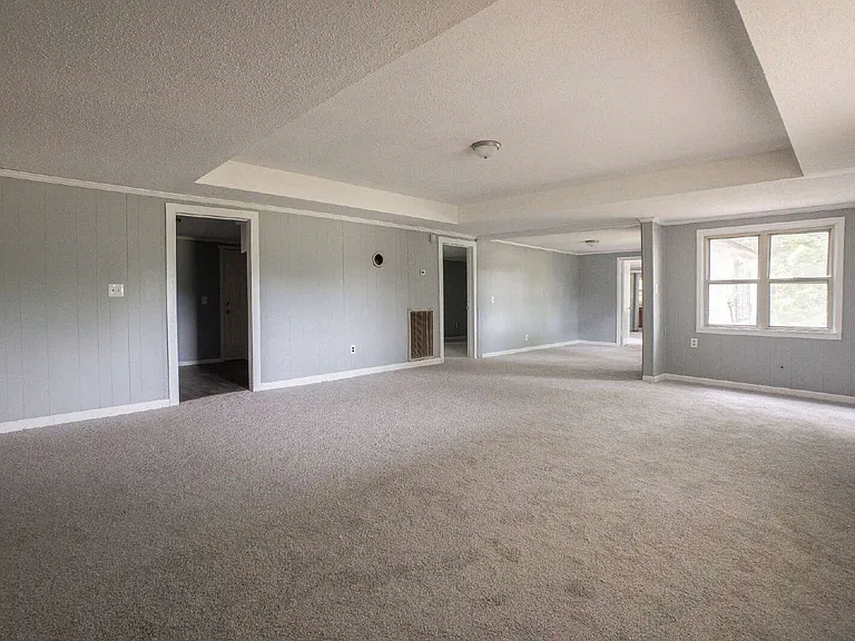 5570 Keith Rd — Photo 7