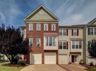 46670 Abigail Ter, Sterling, VA 20165