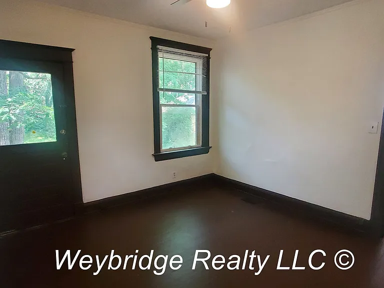 3118 Durrell Ave — Photo 8