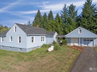 392 E State Route 4, Cathlamet, WA 98612